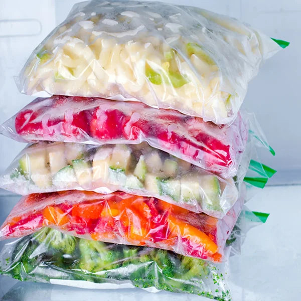 Pack of 15 Medium Size Food Storage Slider Bag Freezer Zipper Bags